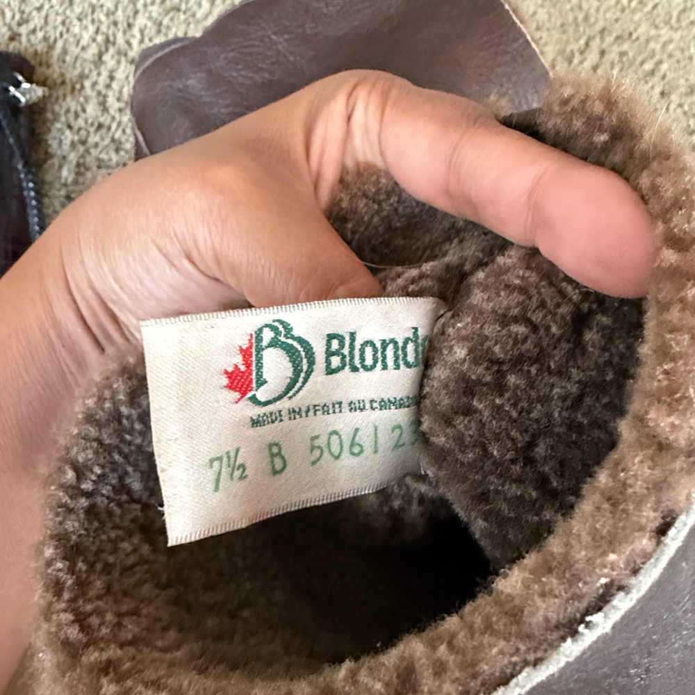 Blondo Brown Leather Boots - Picture 15 of 16